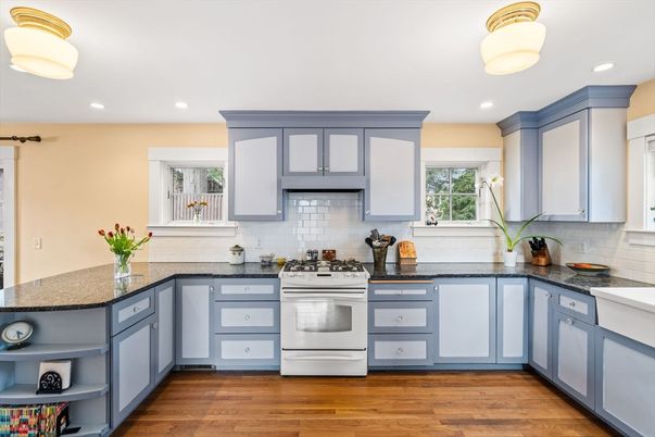 Interior, Kitchen, Recessed Lighting, Wood Texture Flooring