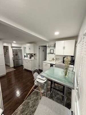 Dining room, Interior, Kitchen, Recessed Lighting, Wood Texture Flooring