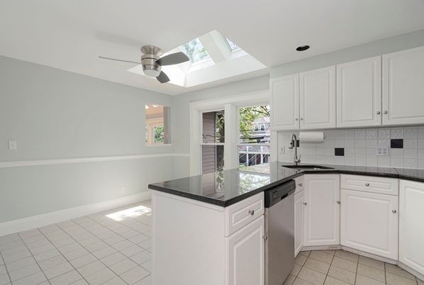 Interior, Kitchen, Recessed Lighting