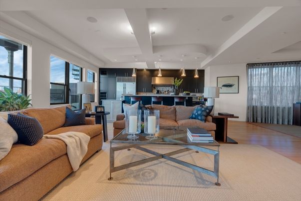 Interior, Kitchen, Living room, Pendant Lights, Recessed Lighting, Stainless Steel Appliances, Wood Texture Flooring