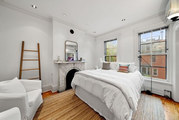 Bedroom, Fireplace, Interior, Recessed Lighting, Wood Texture Flooring