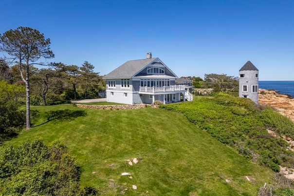 Backyard, Exterior, Water