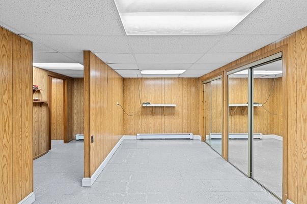 Empty room, Interior, Wooden Walls