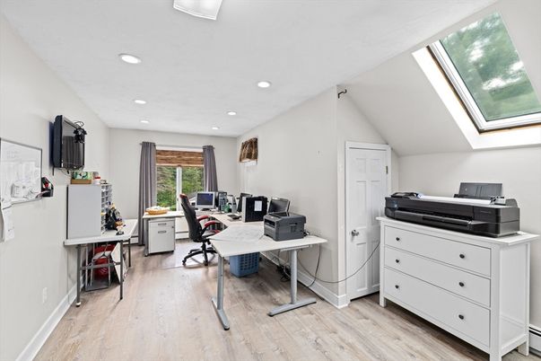 Home Office, Interior, Recessed Lighting, Wood Texture Flooring