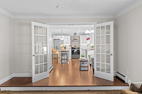 Dining room, Interior, Kitchen, Pendant Lights, Recessed Lighting, Stainless Steel Appliances, Wood Texture Flooring