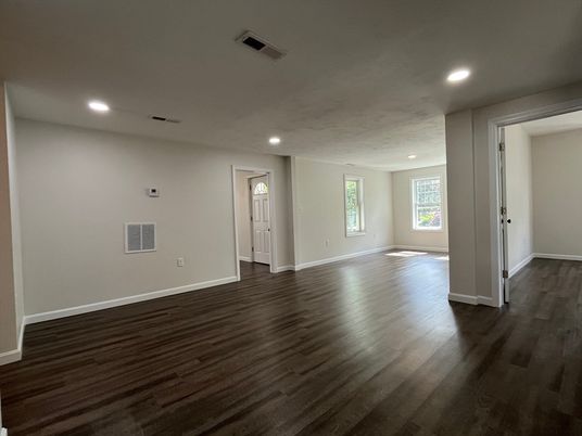 Empty room, Interior, Recessed Lighting, Wood Texture Flooring