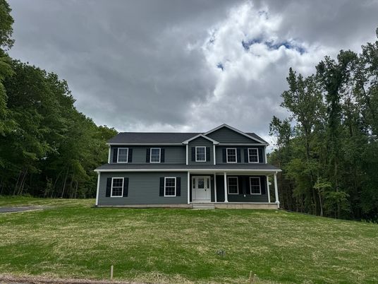 Backyard, Exterior, Facade, Farmhouse