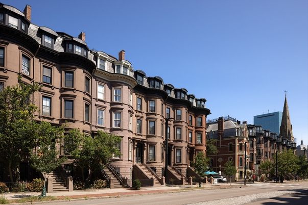 Exterior, Facade, Brownstone