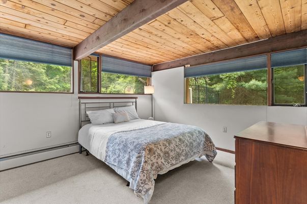 Bedroom, Interior, Wooden Beams, Wooden Ceilings