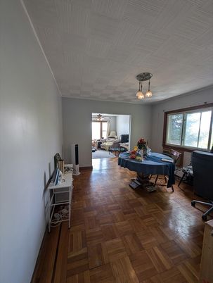 Interior, Living room, Pendant Lights, Wood Texture Flooring