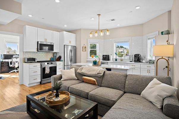 Interior, Kitchen, Living room, Pendant Lights, Recessed Lighting, Stainless Steel Appliances, Wood Texture Flooring