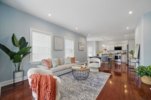Dining room, Interior, Kitchen, Living room, Pendant Lights, Recessed Lighting, Stainless Steel Appliances, Wood Texture Flooring