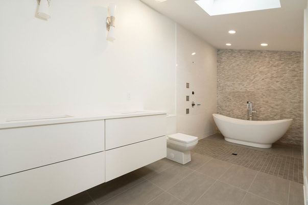 Bathroom, Free Standing Baths, Interior, Recessed Lighting