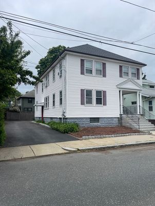 Attached, Exterior, Facade, Georgian