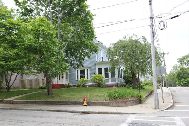 Exterior, Facade, Cape Cod