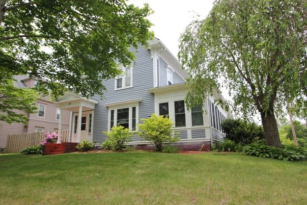 Backyard, Exterior, Facade, Farmhouse