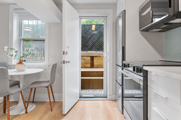 Dining room, Interior, Kitchen, Stainless Steel Appliances, Wood Texture Flooring