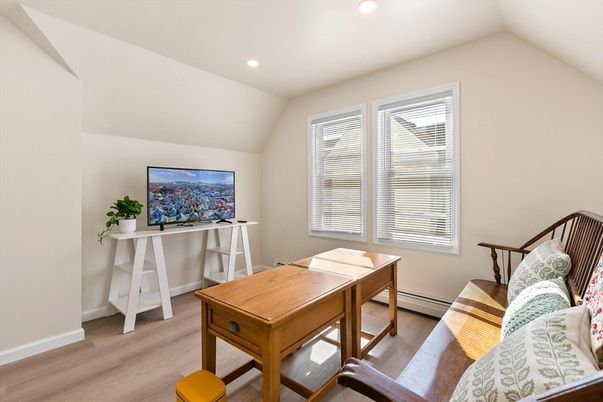 Home Office, Interior, Recessed Lighting, Wood Texture Flooring