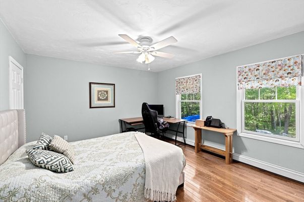 Bedroom, Home Office, Interior, Wood Texture Flooring