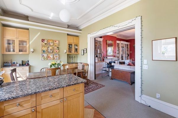 Dining room, Interior