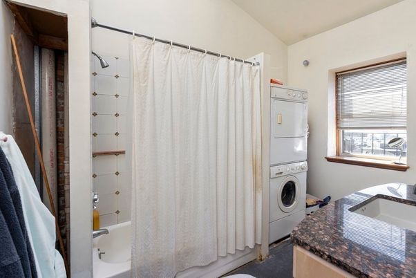 Bathroom, Interior, Utility Closets, Washer