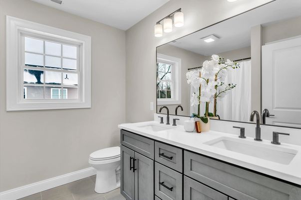 Bathroom, Dual Sink Vanities, Interior
