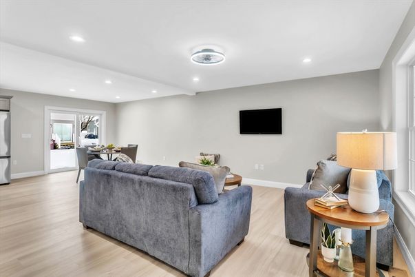 Dining room, Interior, Living room, Recessed Lighting, Wood Texture Flooring