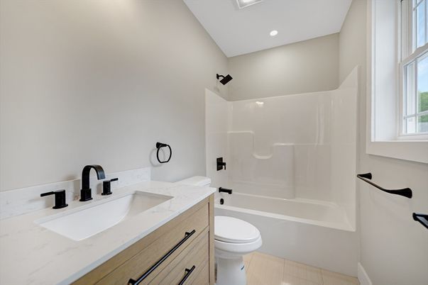 Bathroom, Interior, Recessed Lighting