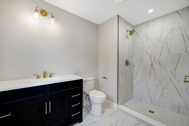 Bathroom, Interior, Marble, Marble Walls, Recessed Lighting