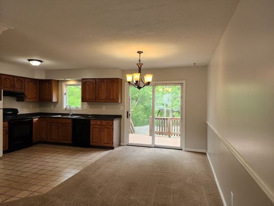 Chandelier, Interior, Kitchen