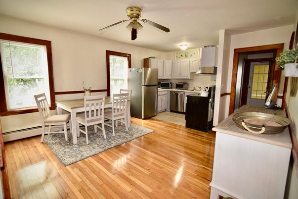 Dining room, Interior, Kitchen, Stainless Steel Appliances, Wood Texture Flooring