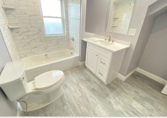 Bathroom, Interior, Wood Texture Flooring