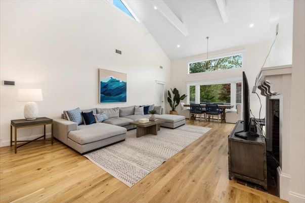 Dining room, Interior, Living room, Recessed Lighting, Wood Texture Flooring