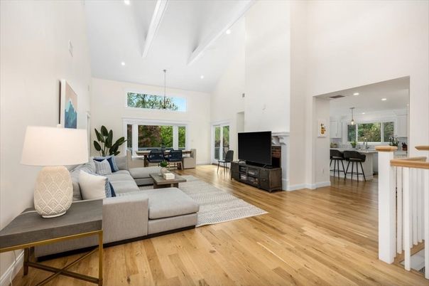 Dining room, Interior, Living room, Pendant Lights, Recessed Lighting, Wood Texture Flooring