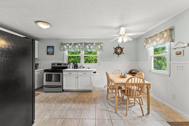 Dining room, Interior, Kitchen