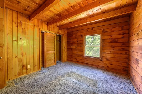 Empty room, Interior, Wooden Beams, Wooden Ceilings, Wooden Walls