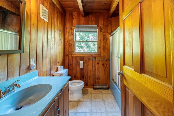 Bathroom, Interior, Wooden Beams, Wooden Ceilings, Wooden Walls