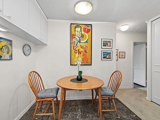 Dining room, Interior