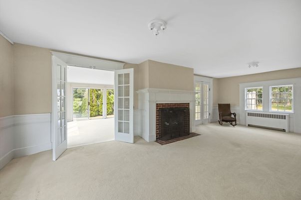 Empty room, Fireplace, Interior