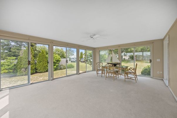 Dining room, Interior, Sun Room