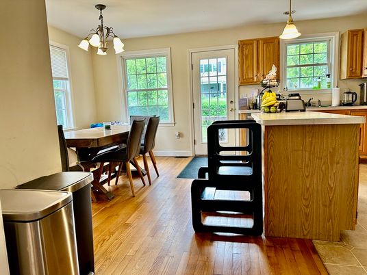 Chandelier, Dining room, Interior, Kitchen, Pendant Lights, Wood Texture Flooring