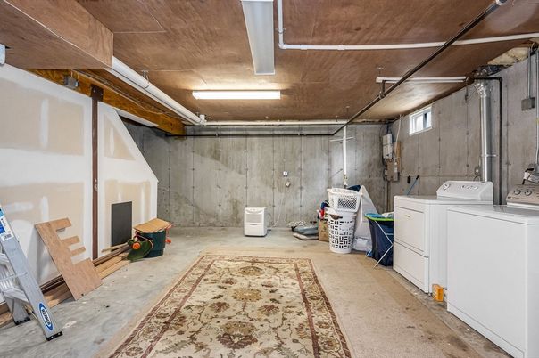 Interior, Washer