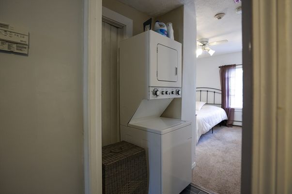 Bedroom, Interior, Utility Closets, Washer