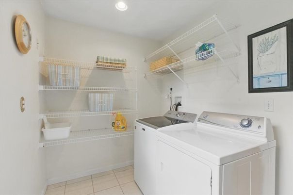 Interior, Recessed Lighting, Utility Closets, Washer