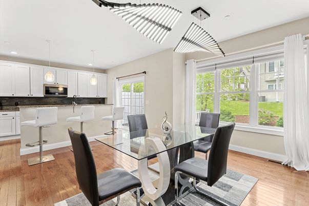 Dining room, Interior, Kitchen, Pendant Lights, Recessed Lighting, Wood Texture Flooring