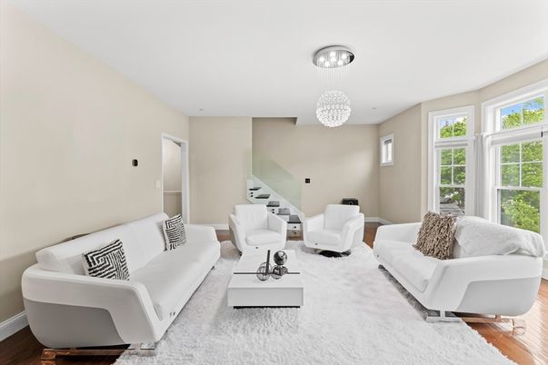 Interior, Living room, Pendant Lights, Wood Texture Flooring