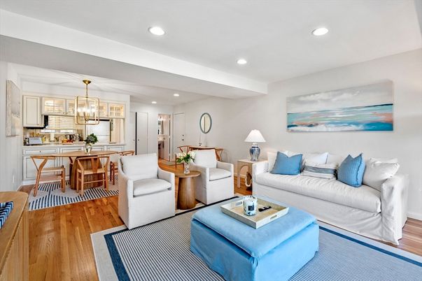 Chandelier, Dining room, Interior, Kitchen, Living room, Recessed Lighting, Wood Texture Flooring