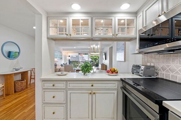 Chandelier, Interior, Kitchen, Recessed Lighting, Stainless Steel Appliances, Wood Texture Flooring