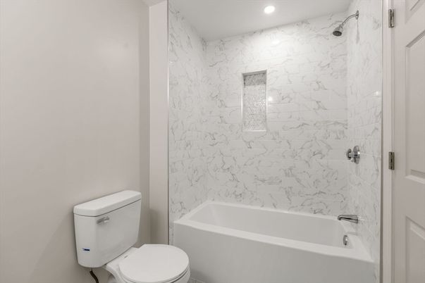 Bathroom, Interior, Marble Walls, Recessed Lighting