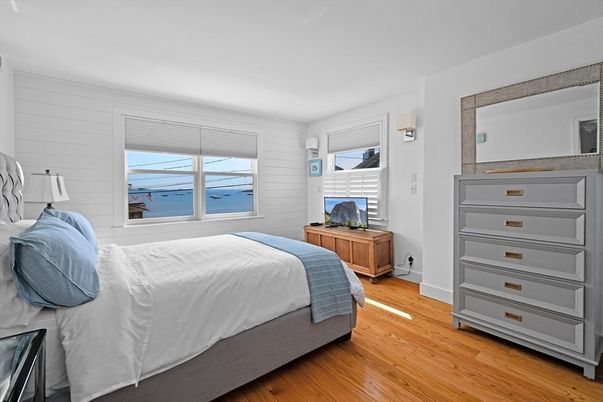 Bedroom, Interior, Water, Wood Texture Flooring